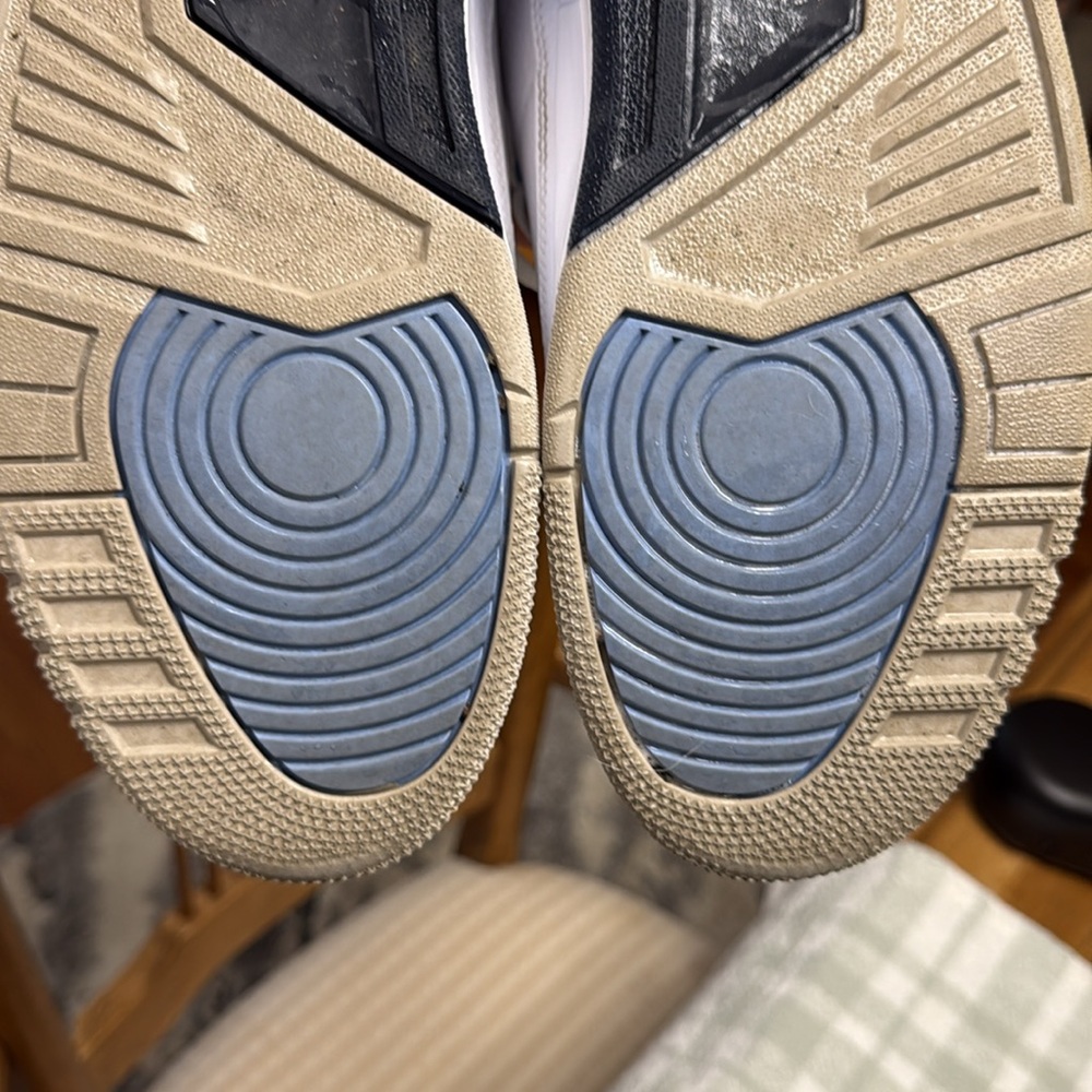 Jordan 3 unc - Picture 7 of 8